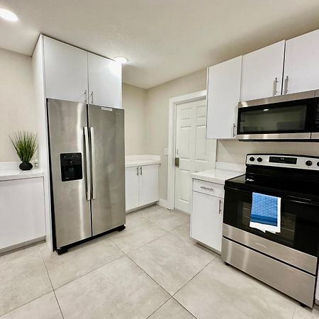 World Connect Miami Hostel Bagian luar foto