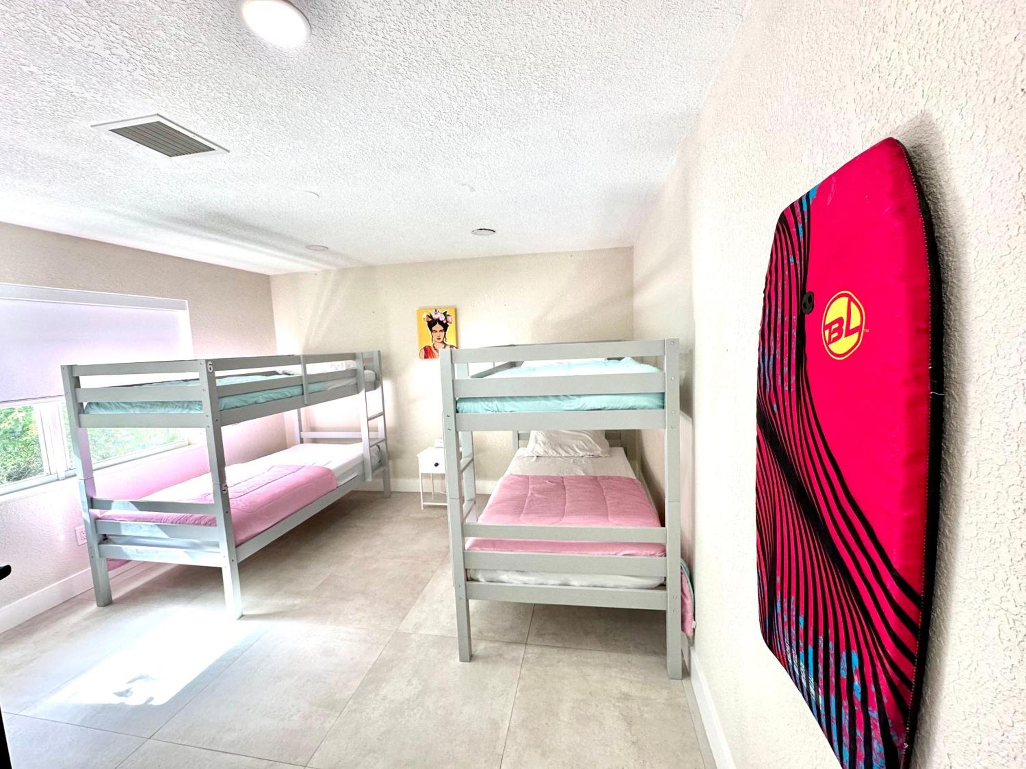 World Connect Miami Hostel Bagian luar foto